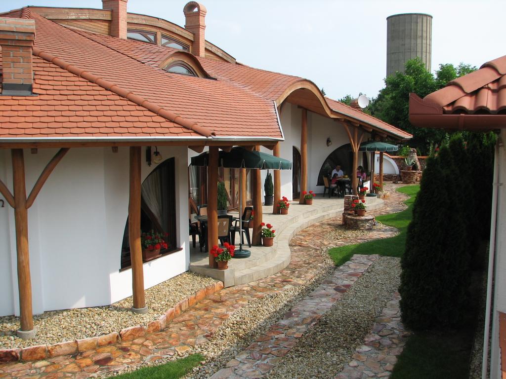 Hajdu Apartman 1. Hajdúszoboszló 外观 照片