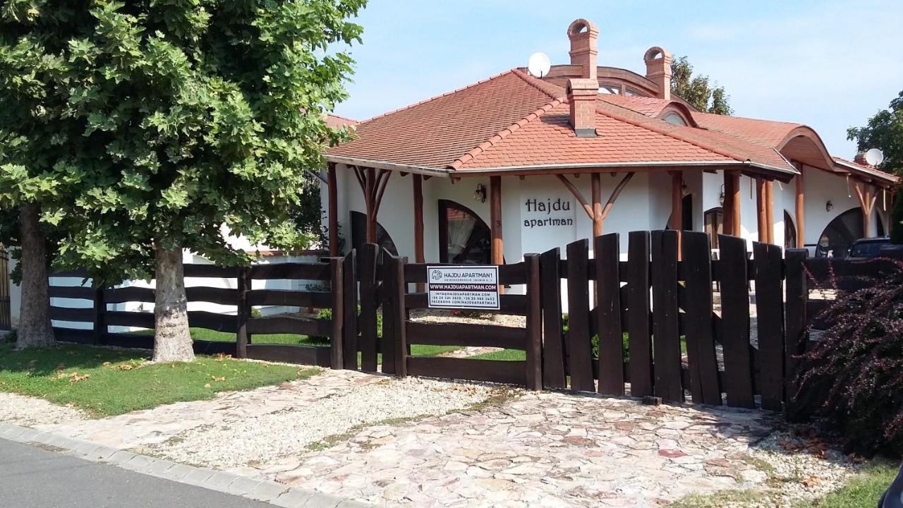 Hajdu Apartman 1. Hajdúszoboszló 外观 照片